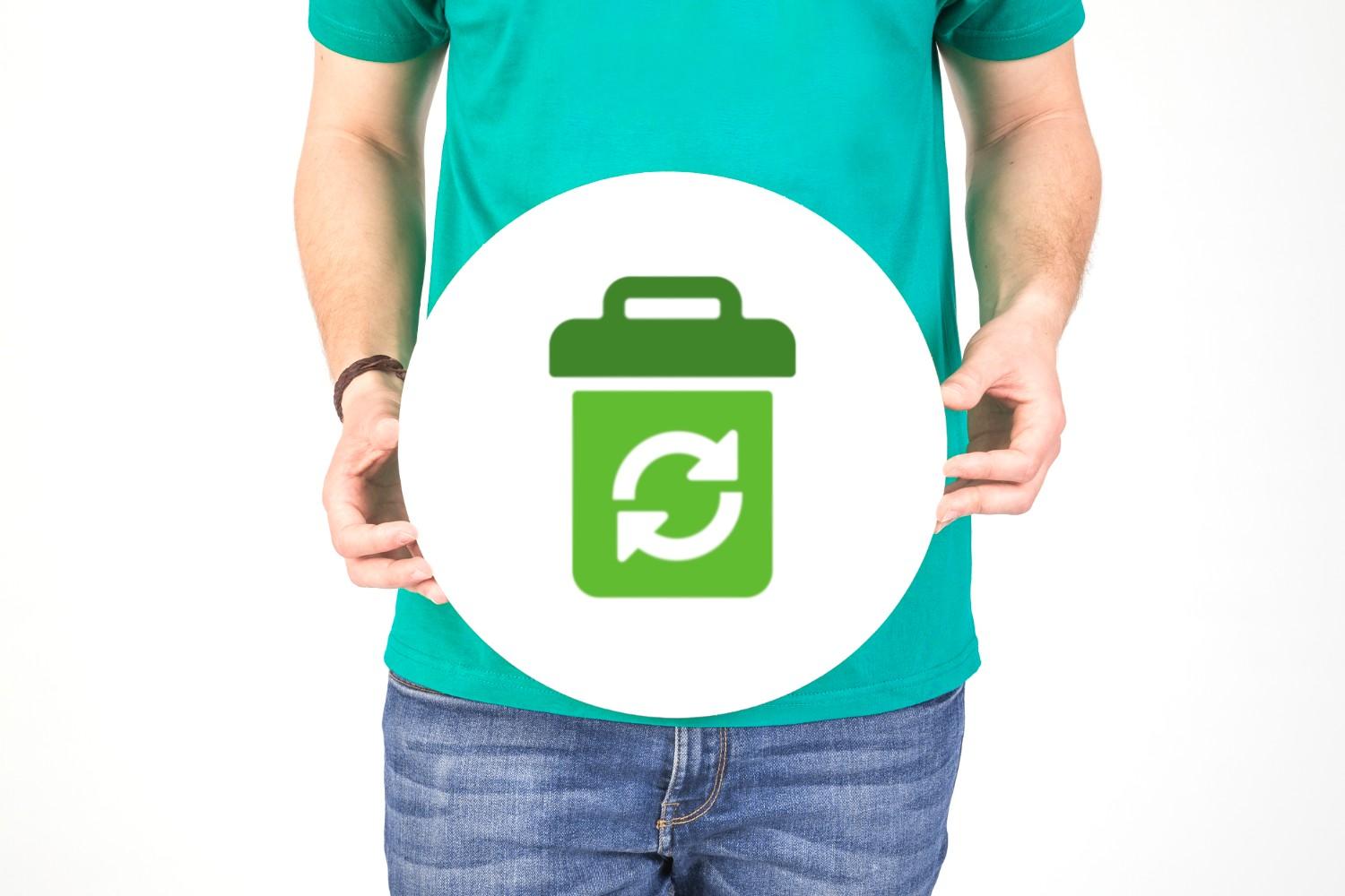 crop-male-hands-holding-ecological-sign (1).jpg