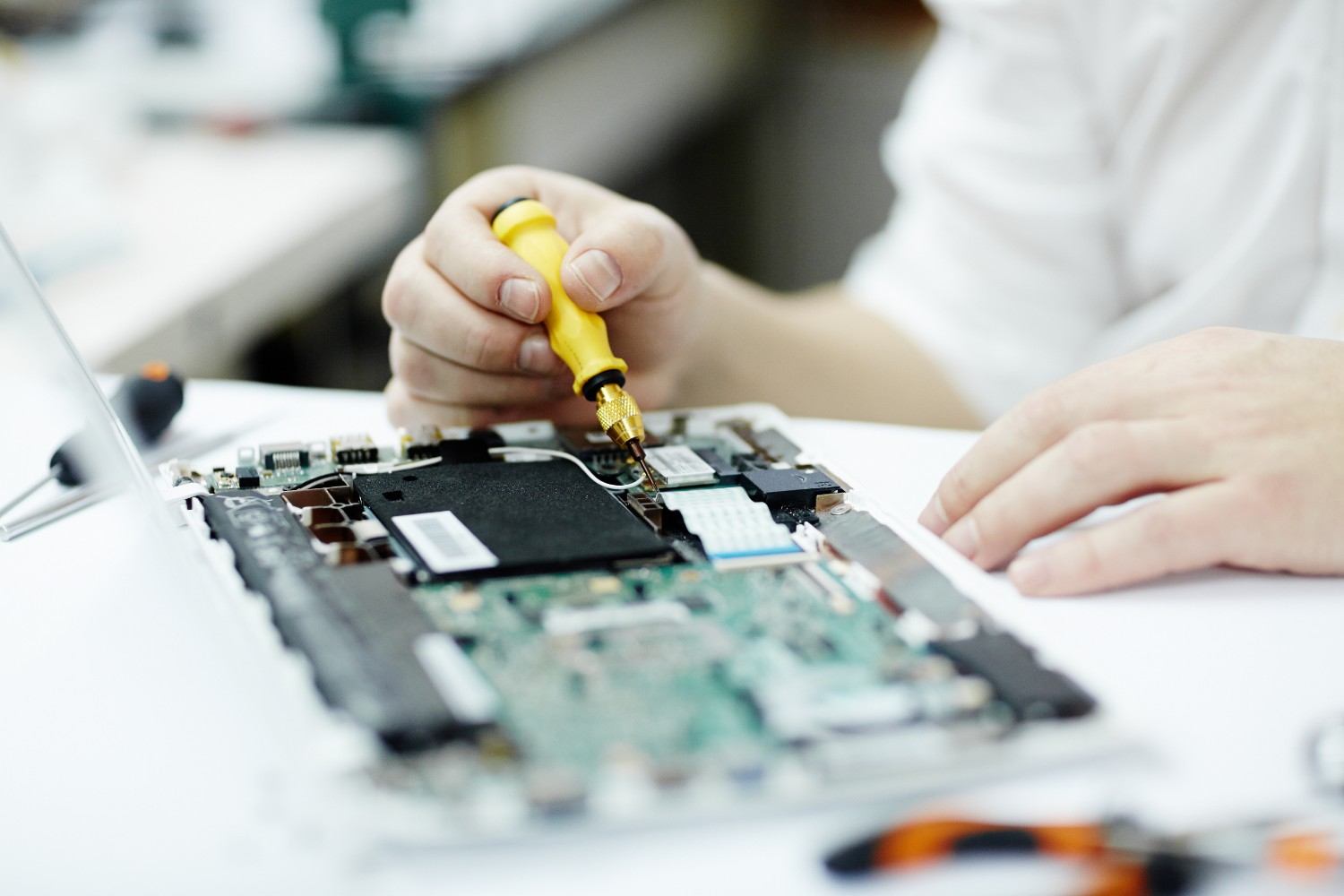 macbook-imac-mac-repair-quick-fix-computer-services-mountain-view-california-bay-area-100kb.jpg